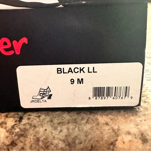 Black Bootie Styled Heel Out Shoes Size 9M - Picture 12 of 13